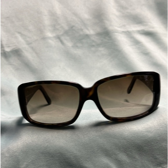 PRADA SUNGLASSES - Picture 5 of 11
